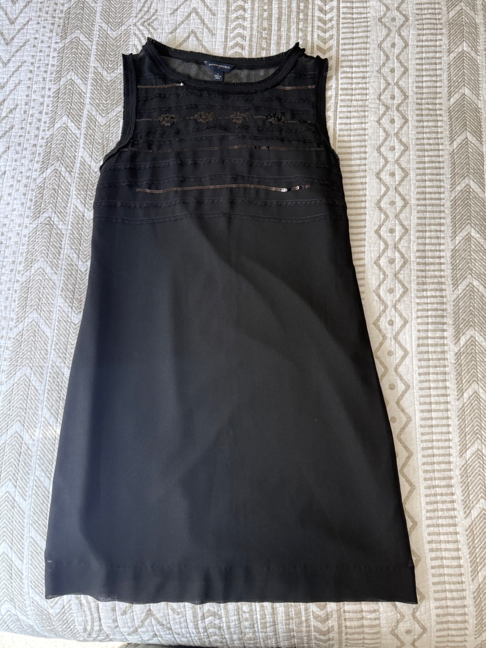 Banana Republic Black Sleeveless Slim Straight Dress